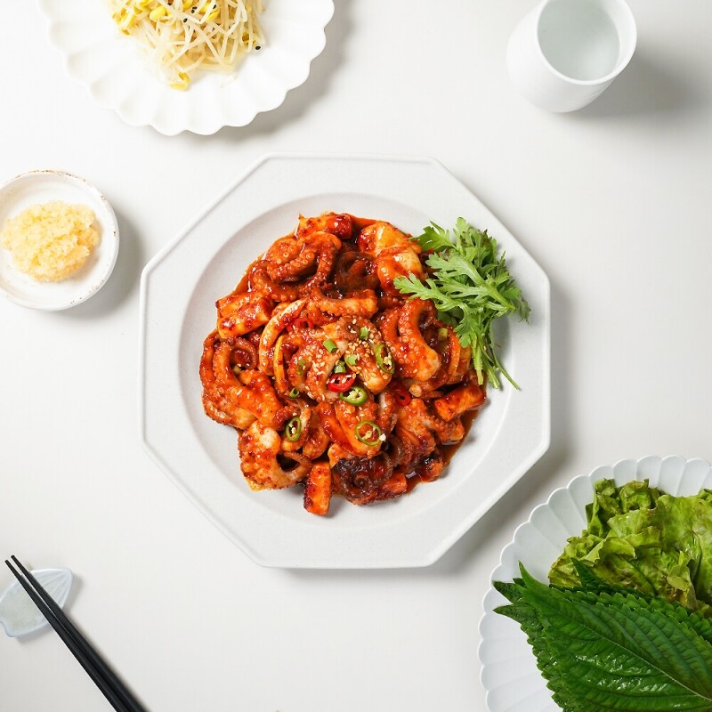 홍익상회,[Hongik Market] 팔팔쭈꾸미 500g 양념 쭈꾸미 볶음 캠핑 밀키트