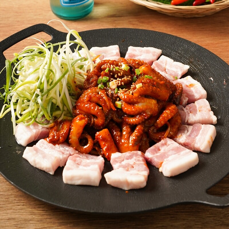 홍익상회,[Hongik Market] 팔팔쭈꾸미 500g 양념 쭈꾸미 볶음 캠핑 밀키트