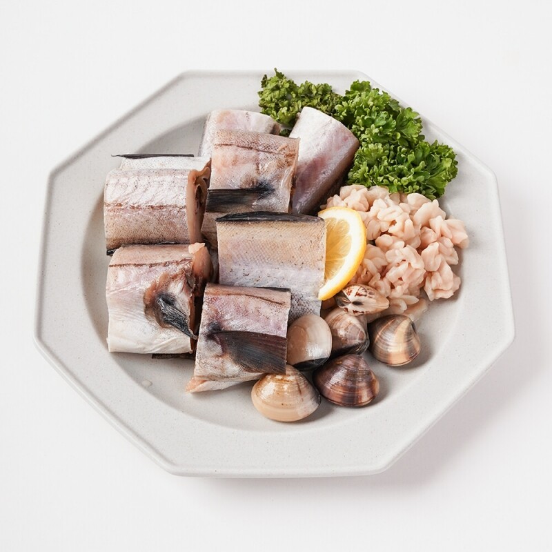 홍익상회,[Hongik Market] 홍익동태탕 650g 간편 밀키트